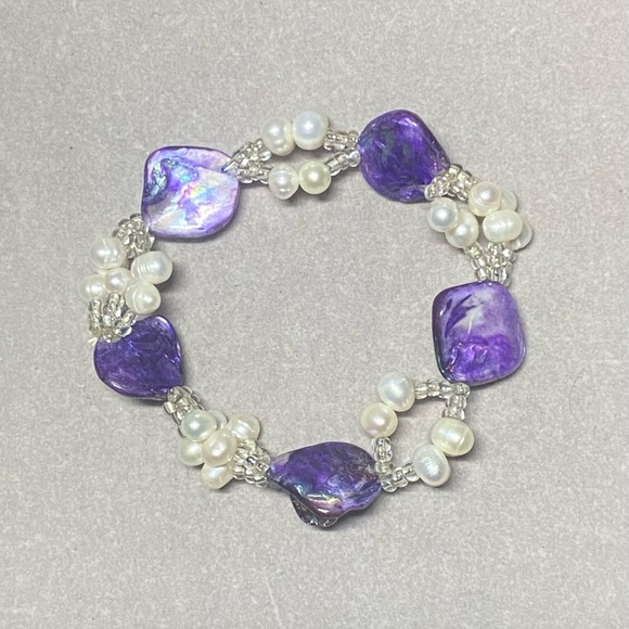 Handmade Jewelry - Freshwater Pearl & Purple Dyed Mother Of Pearl Handmade Stretch Bracelet